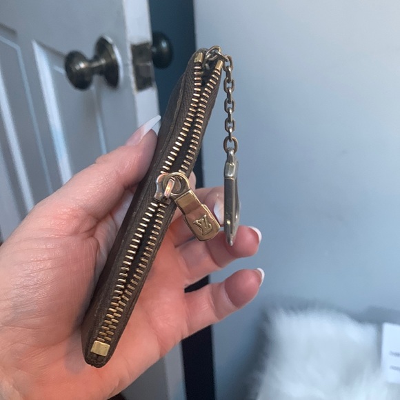 1992 Authentic Louis Vuitton key cles - broken zipper - Picture 13 of 16